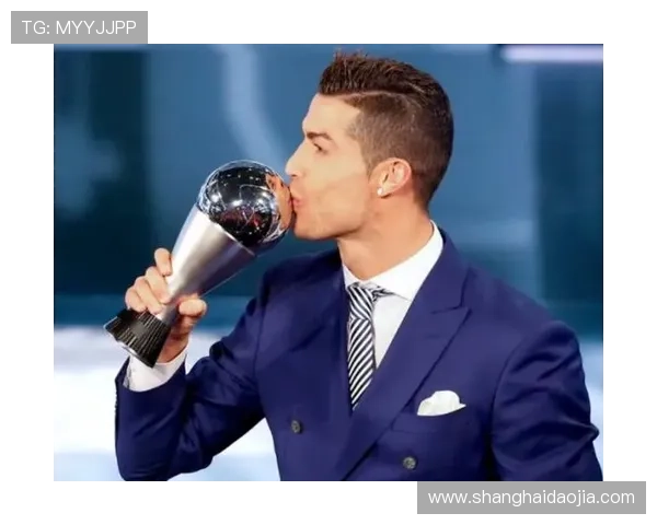 罗字球星集锦:那些在足球场上闪耀的罗姓传奇球员 罗字球星集锦:那些在足球场上闪耀的罗姓传奇球员