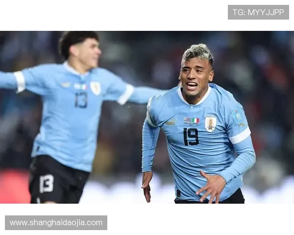 聚焦U12足球赛场新星:年轻球员展现无限潜力与未来可能性 聚焦U12足球赛场新星:年轻球员展现无限潜力与未来可能性