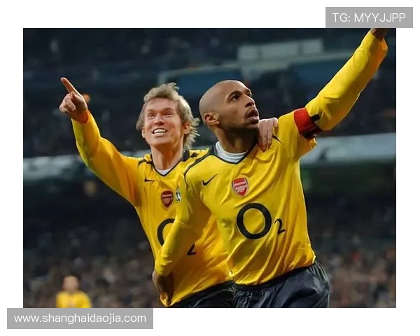 足球巨兽崛起带领球队征战全球赛场成就传奇传奇瞬间永载史册 足球巨兽崛起带领球队征战全球赛场成就传奇传奇瞬间永载史册